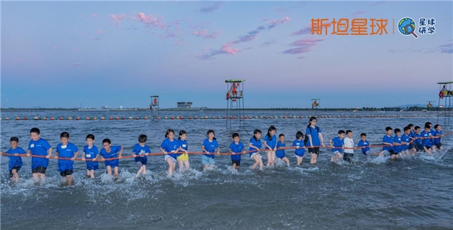 2025香港正版全年免费资料,探索香港正版资料的世界，2025年全年免费的奇妙之旅