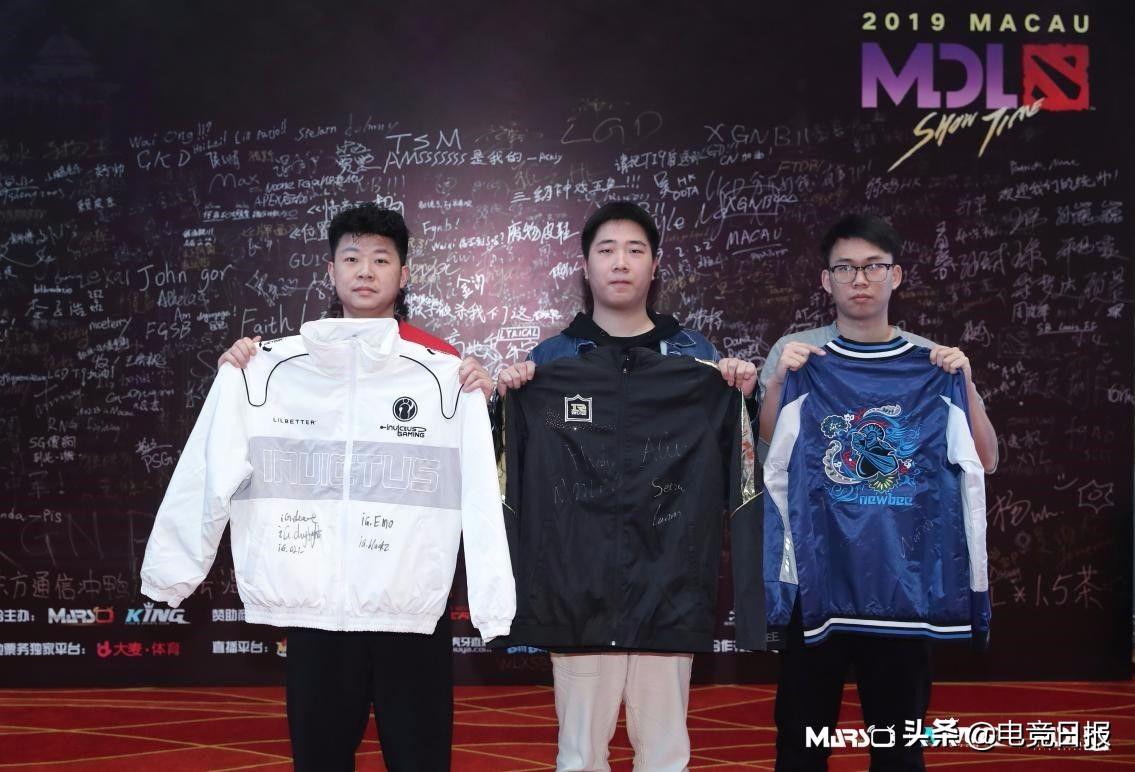 2025新澳门正版免费资木车,探索澳门新纪元，2025正版免费资讯与木马车文化之旅