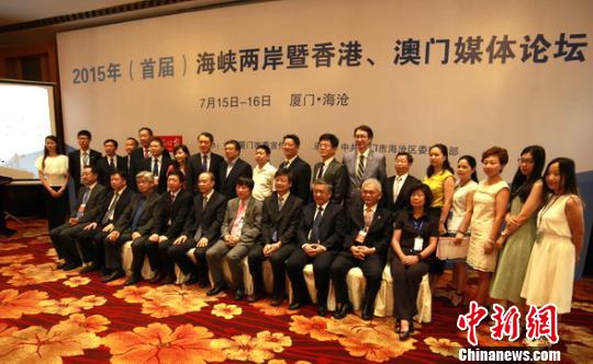 2025澳门天天六开彩免费香港,澳门天天六开彩免费香港与未来的彩票文化