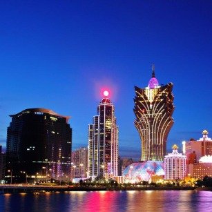 2025新澳门正版全年免费资料,探索澳门正版资料的世界，2025展望与全年免费资料的魅力