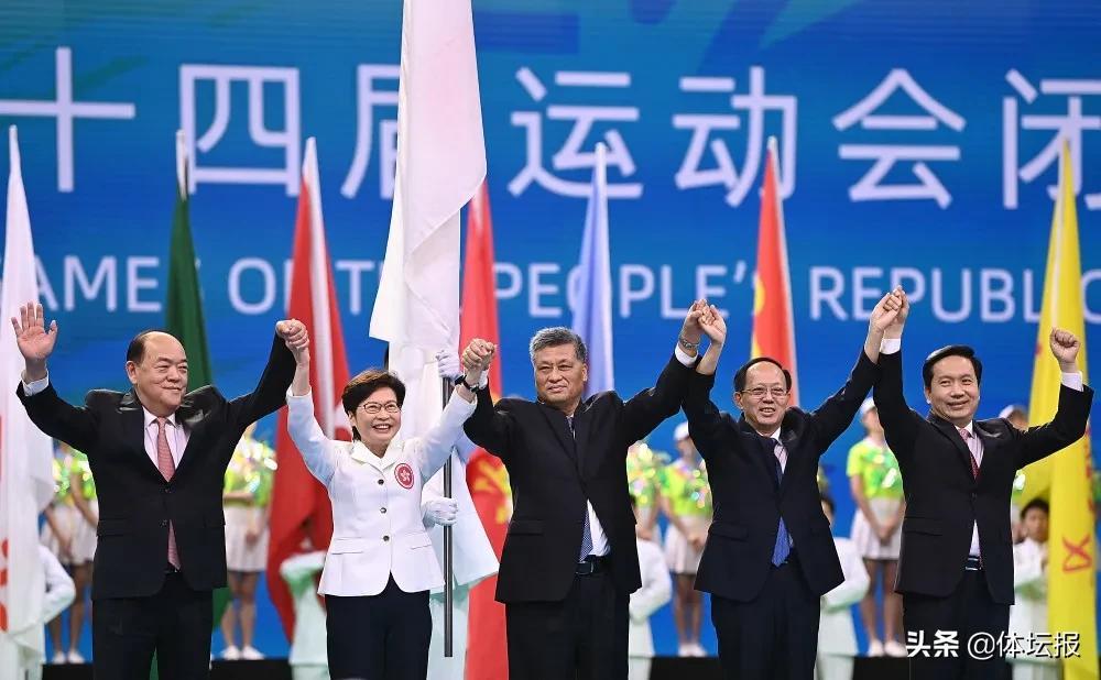 2025年香港挂牌正版大全,探索未来香港市场，挂牌正版大全的蓝图展望（至2025年）